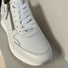 Afbeelding in Gallery-weergave laden, Witte sneaker
