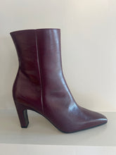 Afbeelding in Gallery-weergave laden, ANGUILA BORDO
