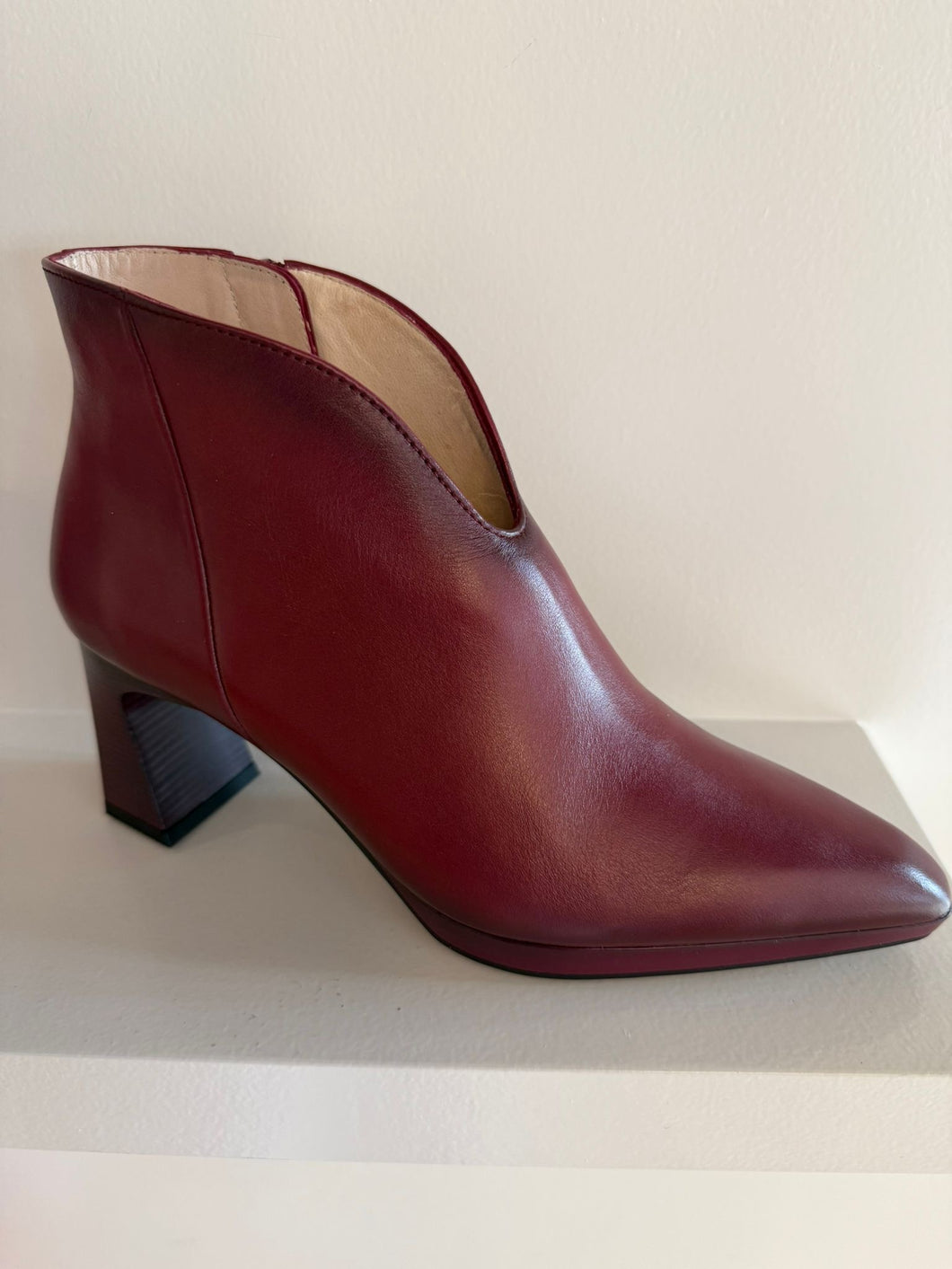 SOHO WINE HEEL