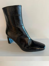 Afbeelding in Gallery-weergave laden, TORY BLACK
