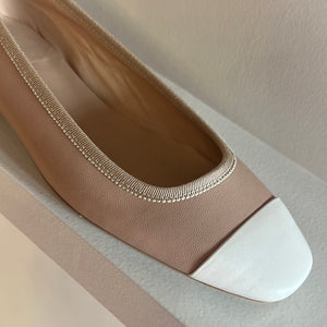 Beige/cognac witte ballerina