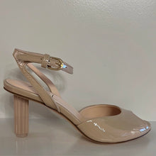 Afbeelding in Gallery-weergave laden, DORICA
