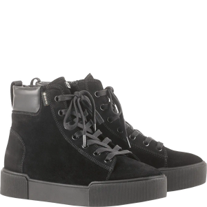 BLACK SNEAKER