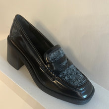 Afbeelding in Gallery-weergave laden, PULIDO BLACK VILT
