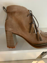 Afbeelding in Gallery-weergave laden, VELOUR CASTORO
