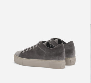 VANANDA VELVET