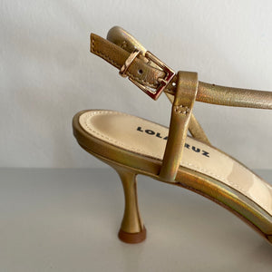 Goudkleurige metallic sandaal