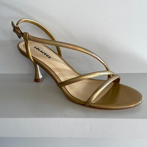 Goudkleurige metallic sandaal